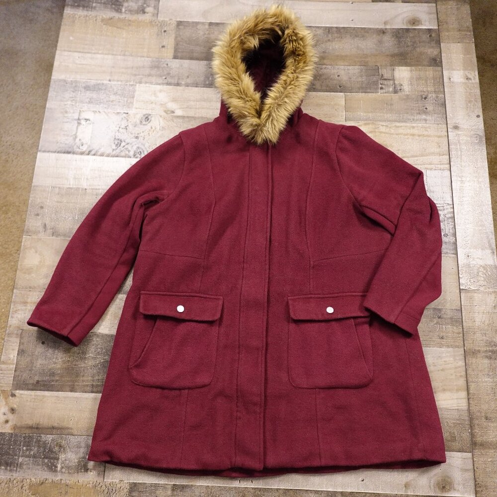 Torrid Wool Blend Hooded Coat Women's Size 3 Burgundy Faux Fur Trim Quilted